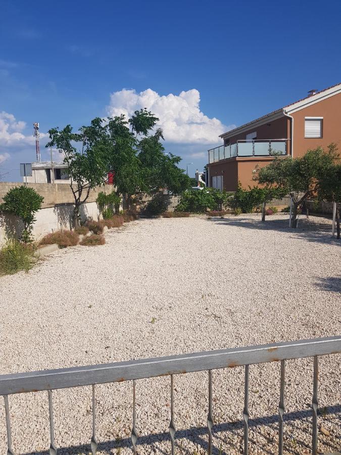 Apartment Excelente Vir Kültér fotó
