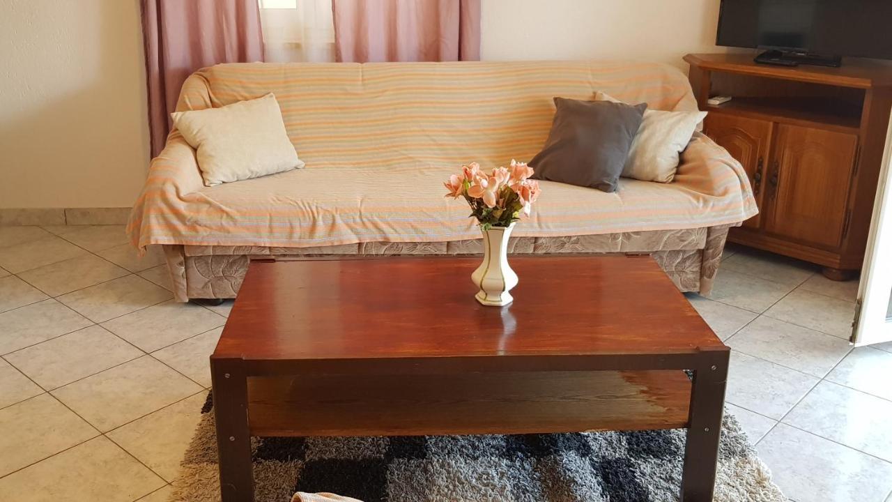 Apartment Excelente Vir Kültér fotó