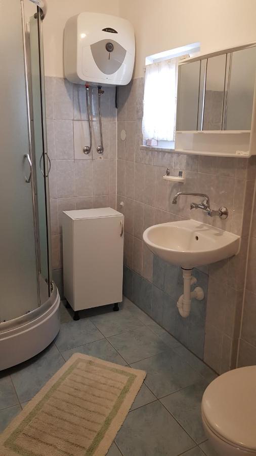 Apartment Excelente Vir Kültér fotó